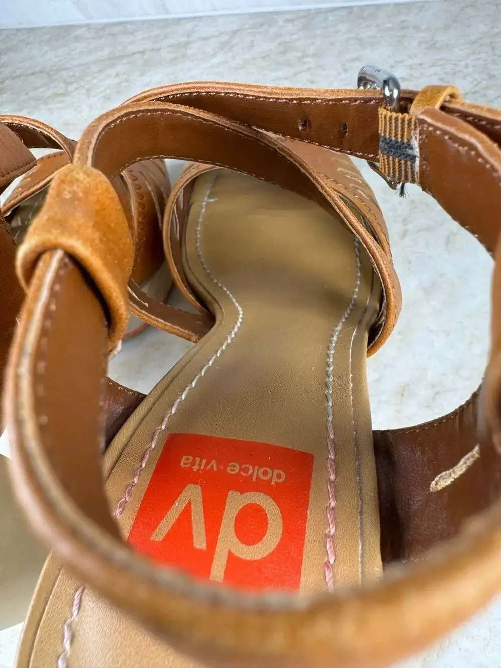 DV Dolce Vita Brown Leather Strappy Peep Toe Wedge Sandals Women’s Size 7